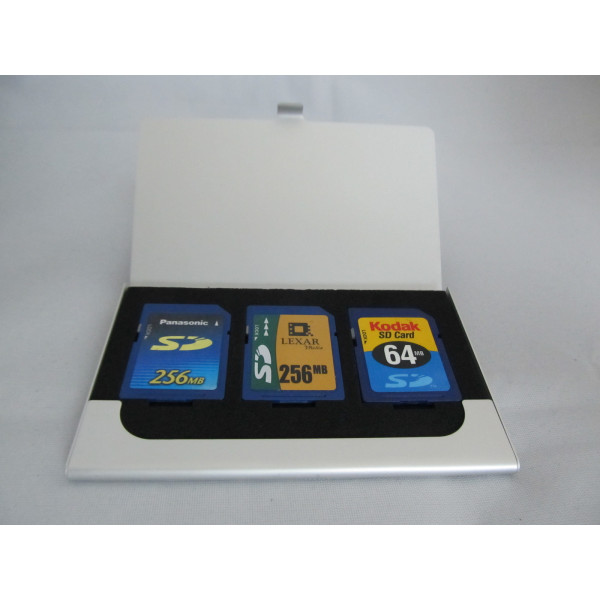 Алюминиевый чехол для карт памяти типа SD